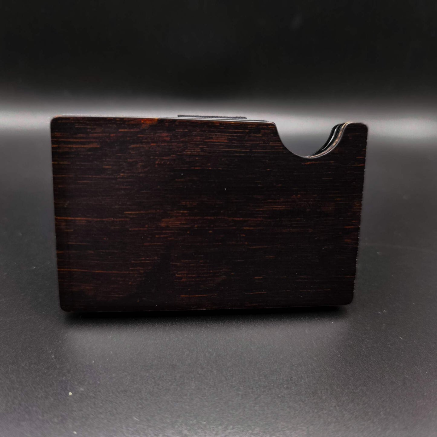 CASKLUSIVE Metal Wallet – Die stilvolle & kompakte Alternative zum klassischen Portemonnaie