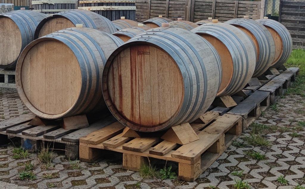 Wein Welt - Alles aus alten Weinfässern