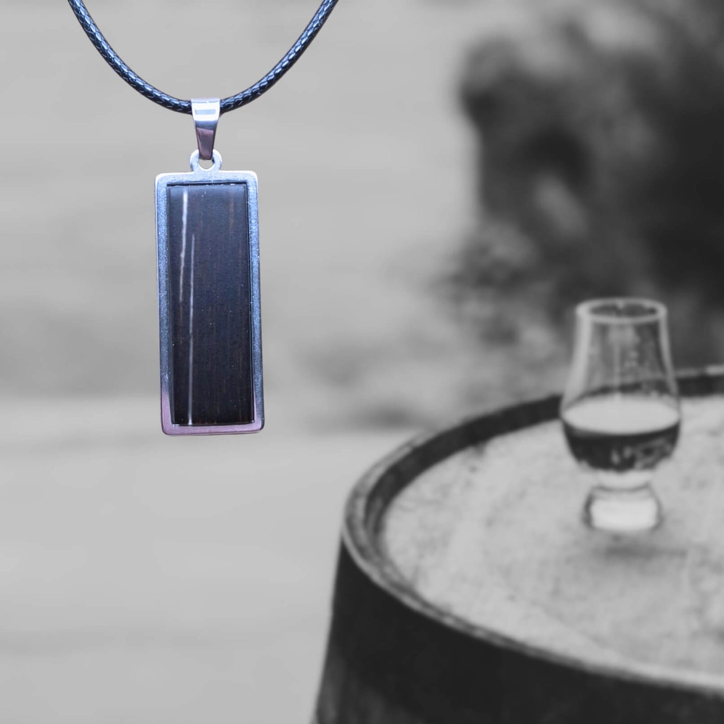 Casklusive Halskette "30" - Schmuck für Männer im Whiskystyle