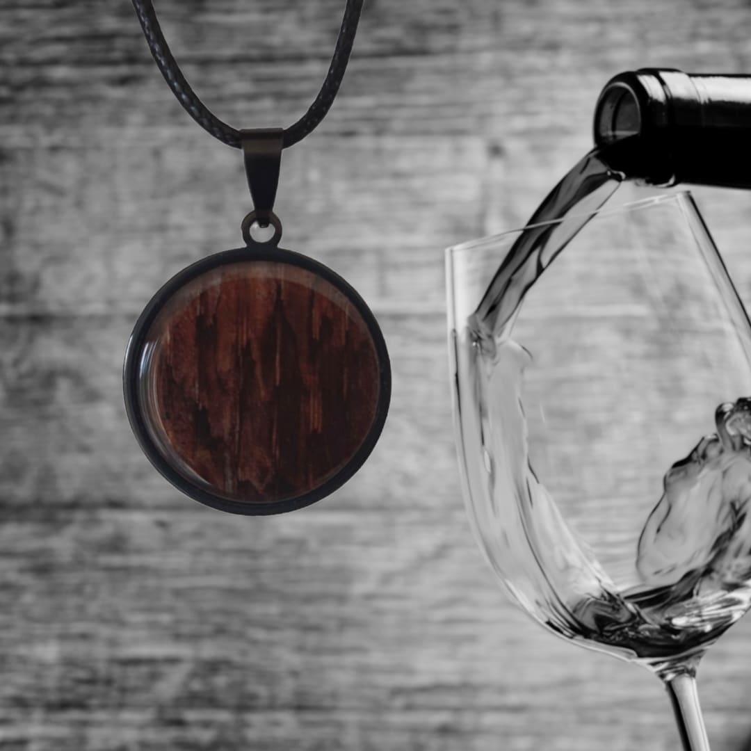 Casklusive Halskette ’28’’ - Eleganter Damenschmuck aus Rotweinfässern - 02 Rotweinfass Glänzend