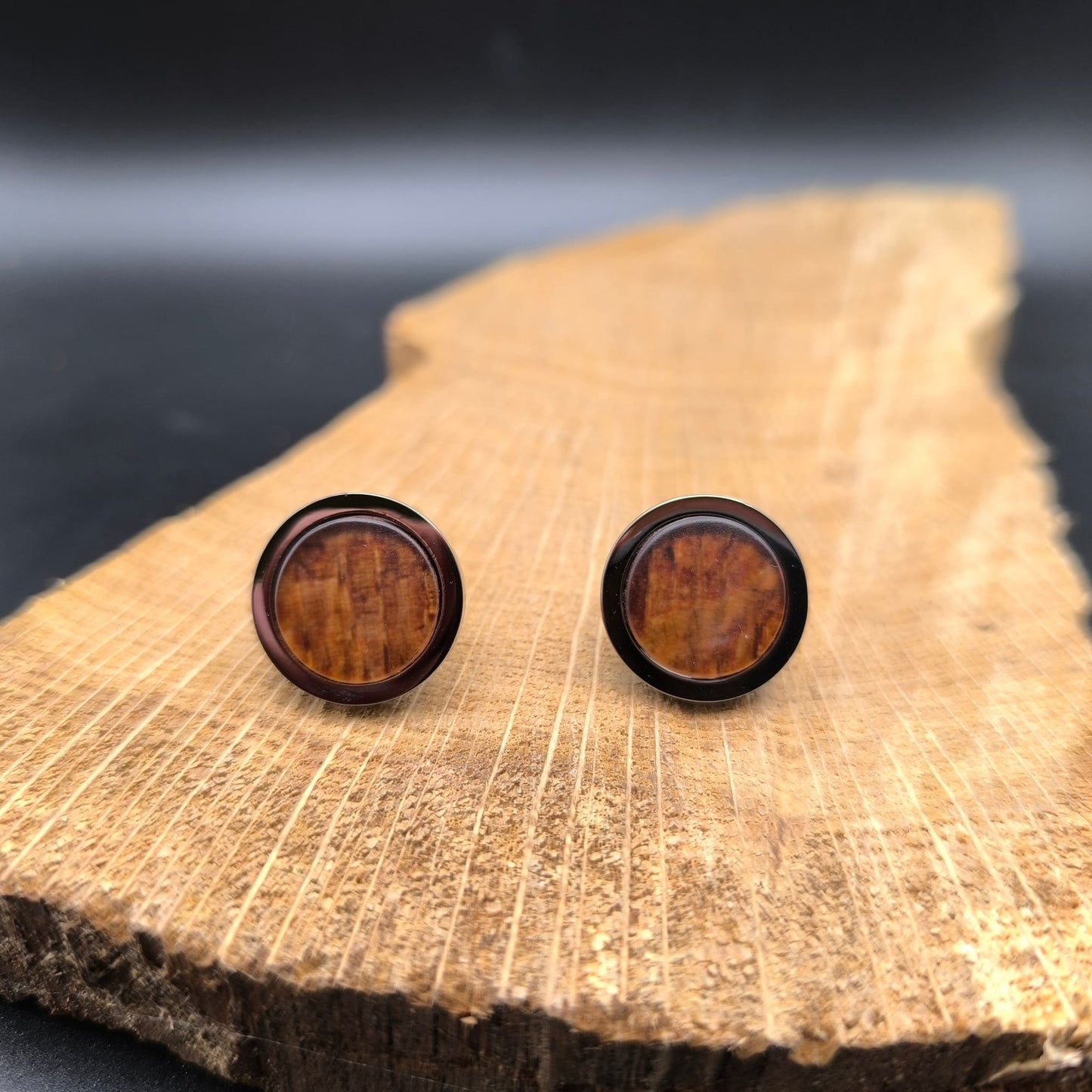 Casklusive Manschettenknöpfe - Exklusiver Schmuck aus Weinfässern - 07 Weinfass Matt - Fassung Gun-Metal